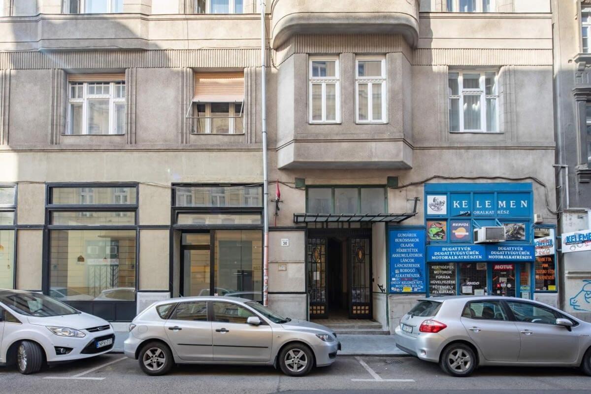 Central Room For Solo Traveller Budapest Eksteriør bilde